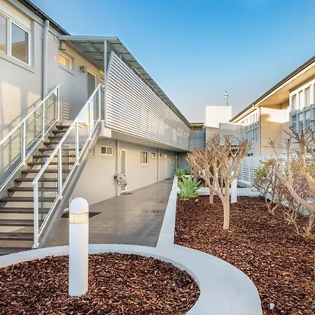 Warners Bay Apartments Exterior photo